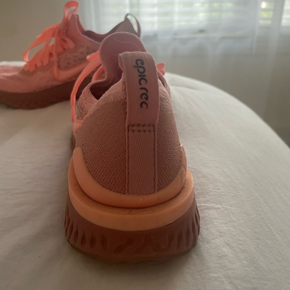 Nike Epic React Flynit 2 Pink tint/rust pink - Picture 6 of 7